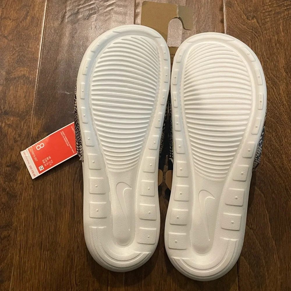 Women's Nike Victori One "Snakeskin" Print Slides, NWT - Picture 8 of 9